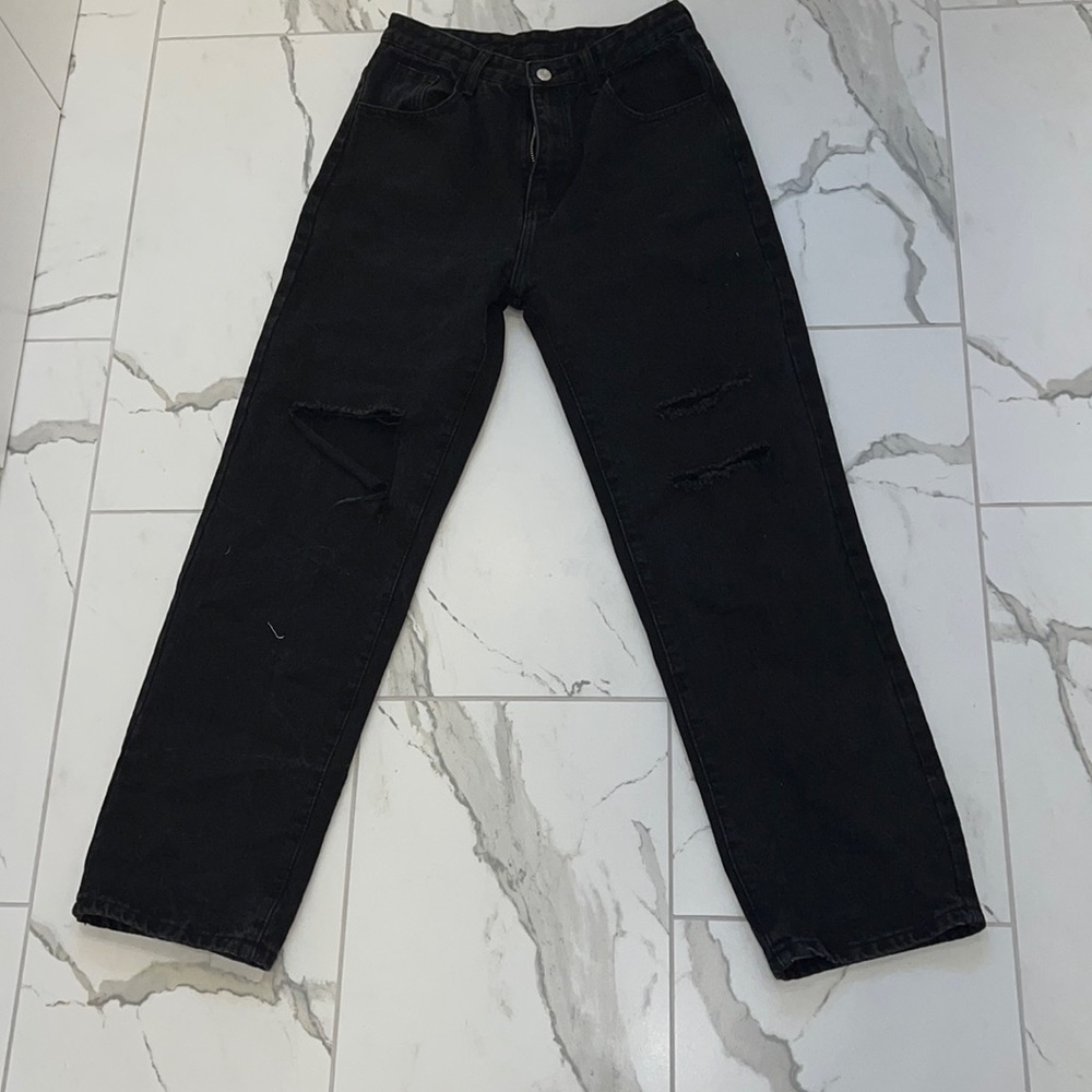 Black jeans with rips